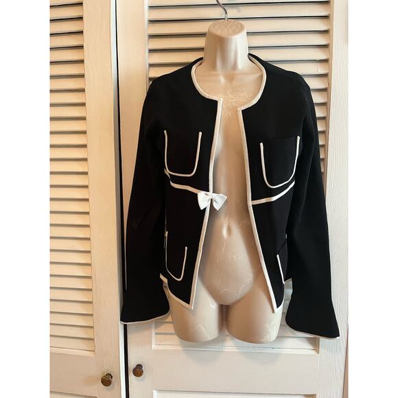 BCBGMaxazria black and white bow trimmed‎ cardigan S Excellent Need 1 hook - Picture 1 of 5